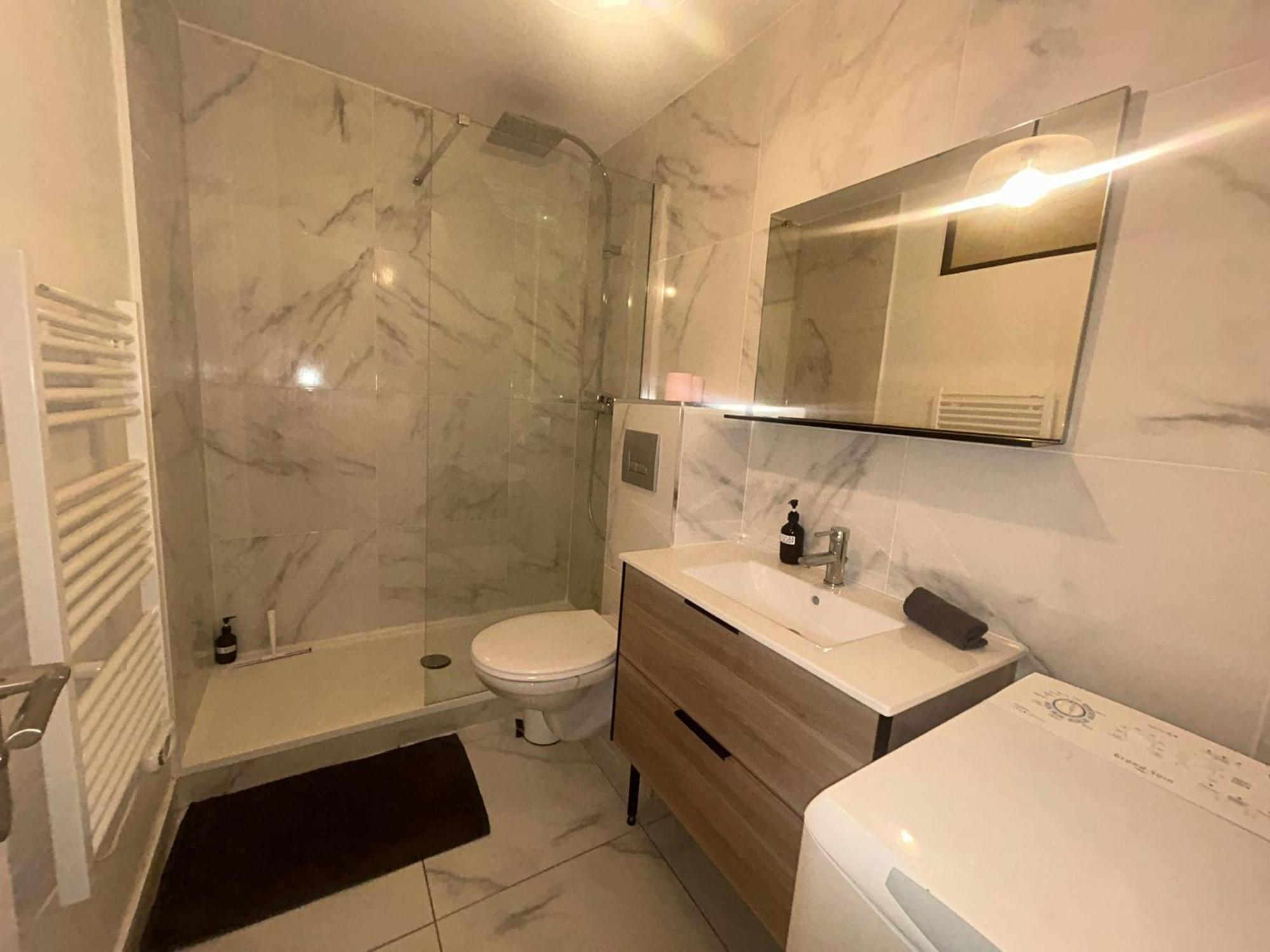 Chez Marie Et Romain- Appartement De Charme Au Coeur De La Joliette Proche Panier Centre Ville Марсель Экстерьер фото