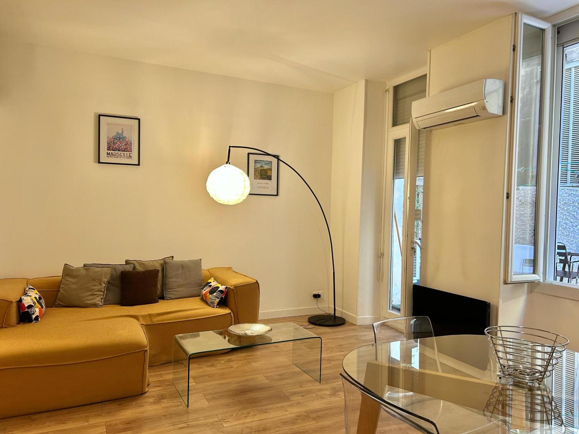 Chez Marie Et Romain- Appartement De Charme Au Coeur De La Joliette Proche Panier Centre Ville Марсель Экстерьер фото