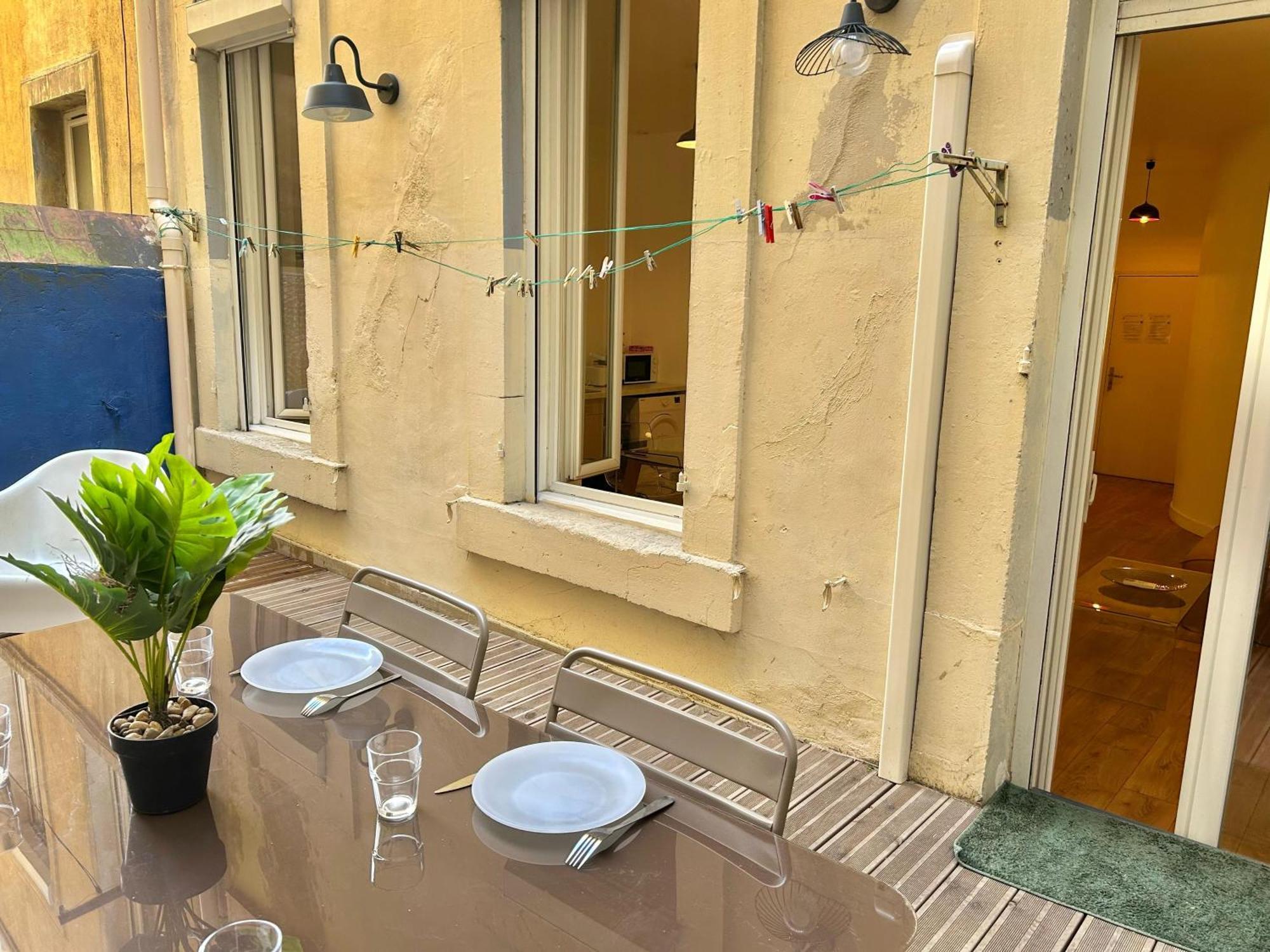 Chez Marie Et Romain- Appartement De Charme Au Coeur De La Joliette Proche Panier Centre Ville Марсель Экстерьер фото